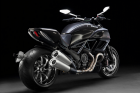 Ducati_Diavel_Carbon.png