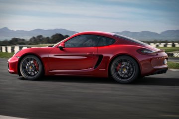 porsche-cayman-gts-2015