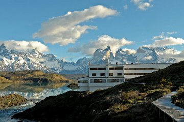 explora-patagonia-hotel